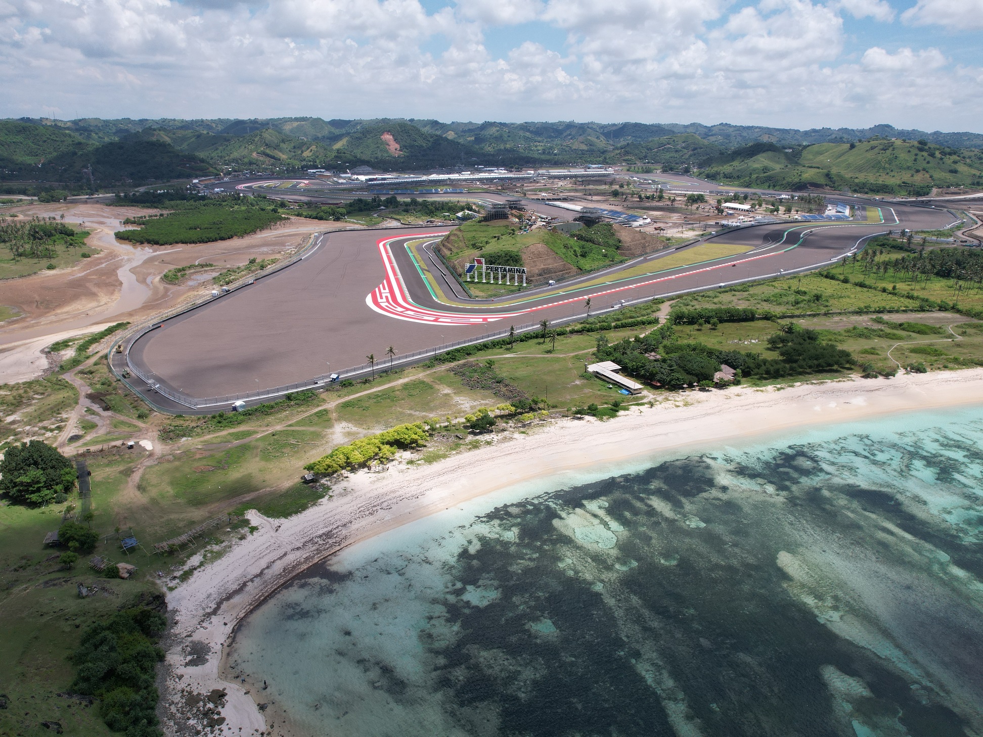 Nusa Tenggara Barat, Mandalika